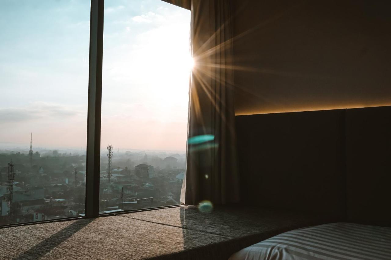 Hotel Pulang Ke Uttara Kejayan Zewnętrze zdjęcie